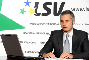  Bogaroški: Srbija će tek pokazati odnos prema Vojvodini