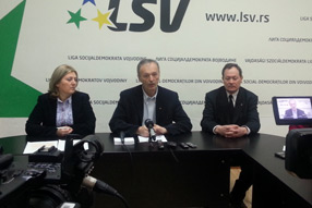 LSV je branila i braniće jezike nacionalnih zajednica