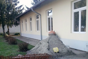 Posle inicijative LSV, nastavljeno renoviranje škole u Drljanu