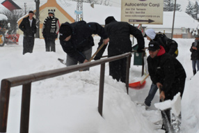 Temerinski omladinci očistili sneg