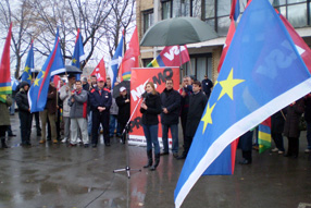 Protest LSV ispred rafinerije u Novom Sadu