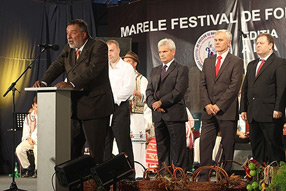 Grujić na festivalu folklora Rumuna iz Vojvodine i Srbije